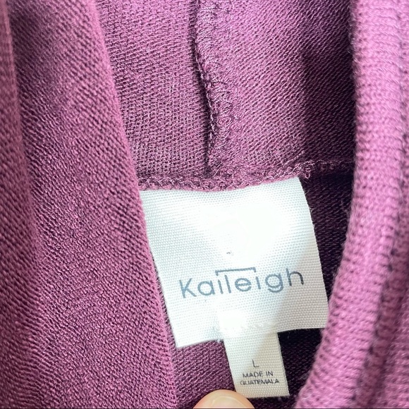 Stitch Fix l Kaileigh Cowl Neck Top with Built in Face Cover, Large - Picture 6 of 9